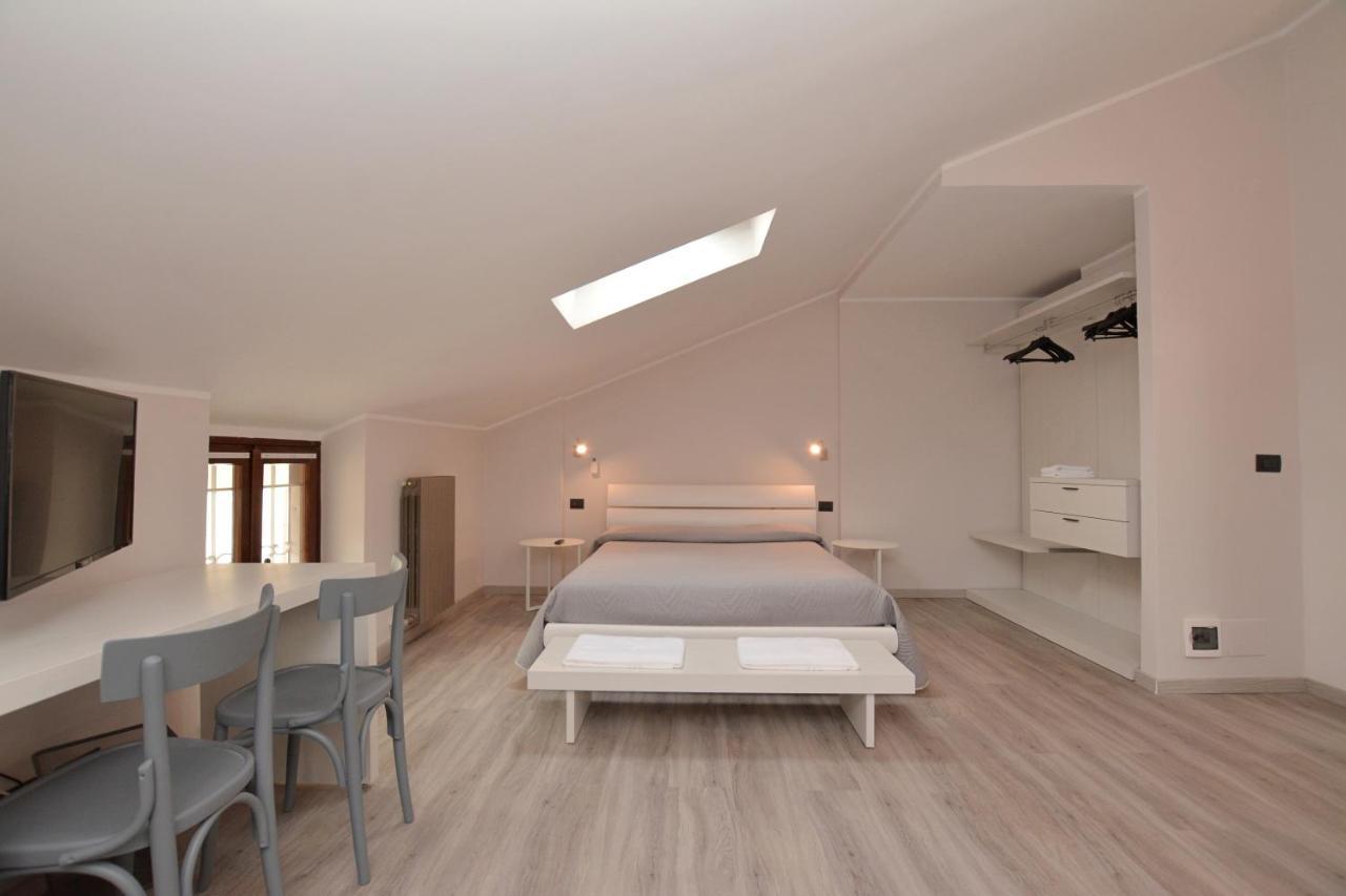 Hotel & Apartments " Perpoin " Saluzzo Exterior foto