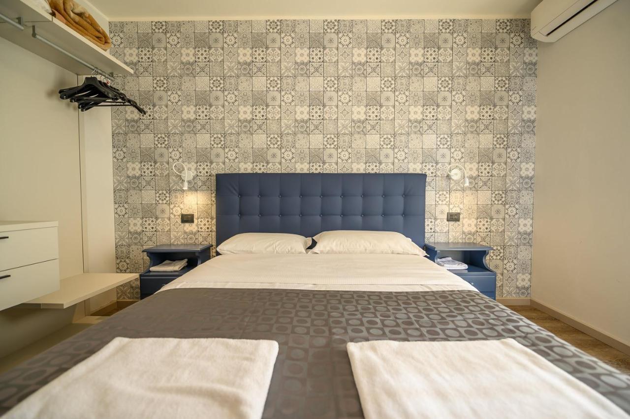 Hotel & Apartments " Perpoin " Saluzzo Exterior foto