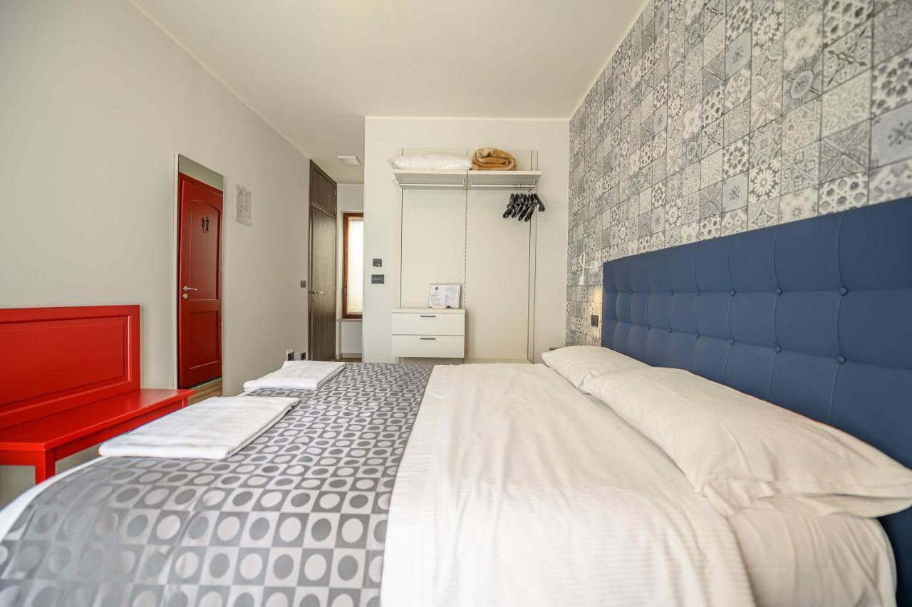 Hotel & Apartments " Perpoin " Saluzzo Exterior foto